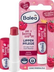 Balea Have a Berry pomadka do ust 4,8 g